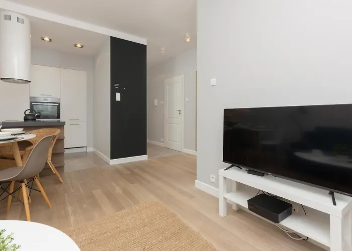 Skalskiego Near Balaton By Renters Warschau