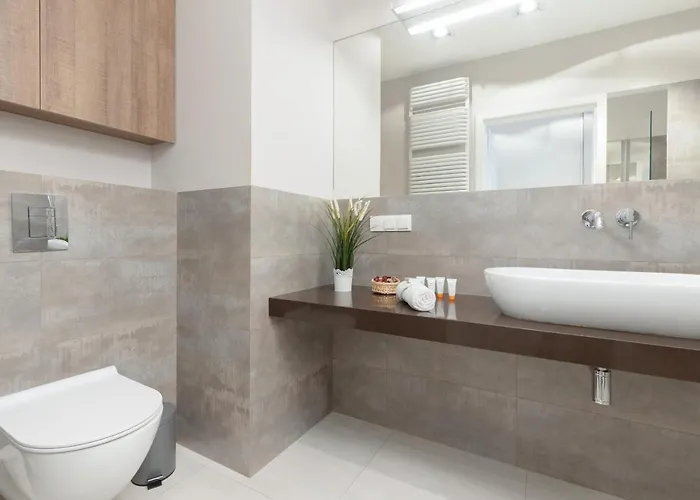 Hotel Skalskiego Near Balaton By Renters Warszawa