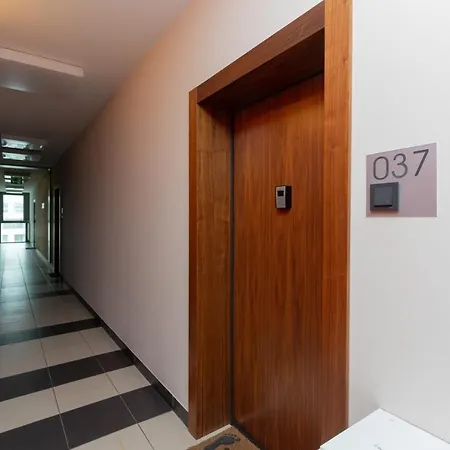 Hotel Skalskiego Near Balaton By Renters Varšava