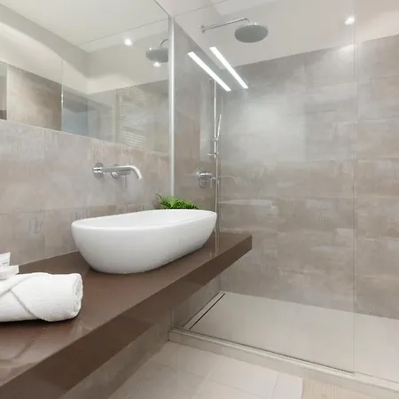 Skalskiego Near Balaton By Renters Varšava